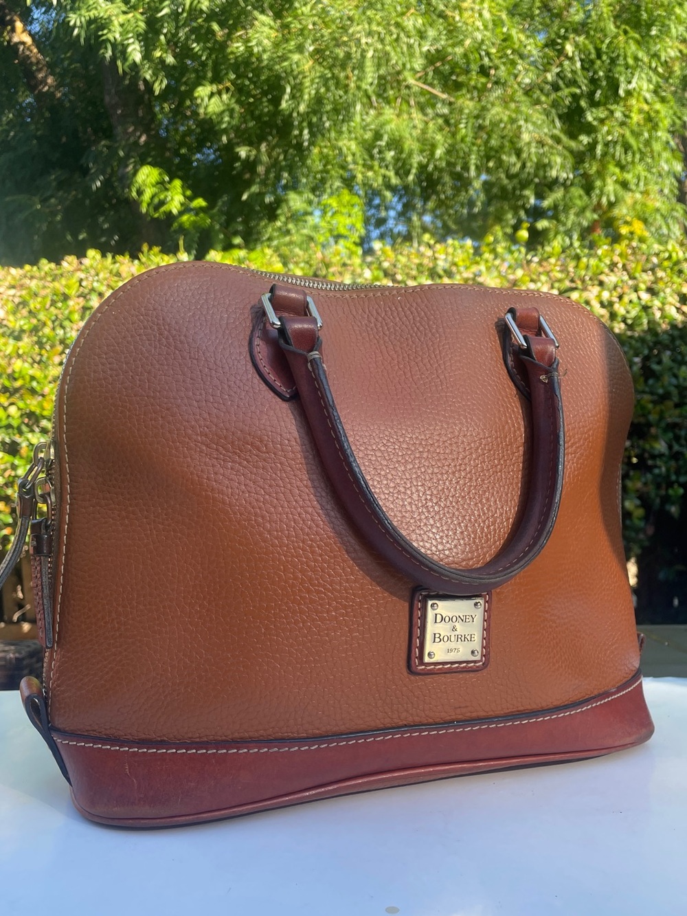 Vintage Classic Dooney & Bourke Caramel Zip Zip Satchel